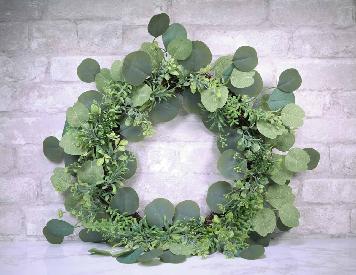 12" Mixed Eucalyptus Wreath